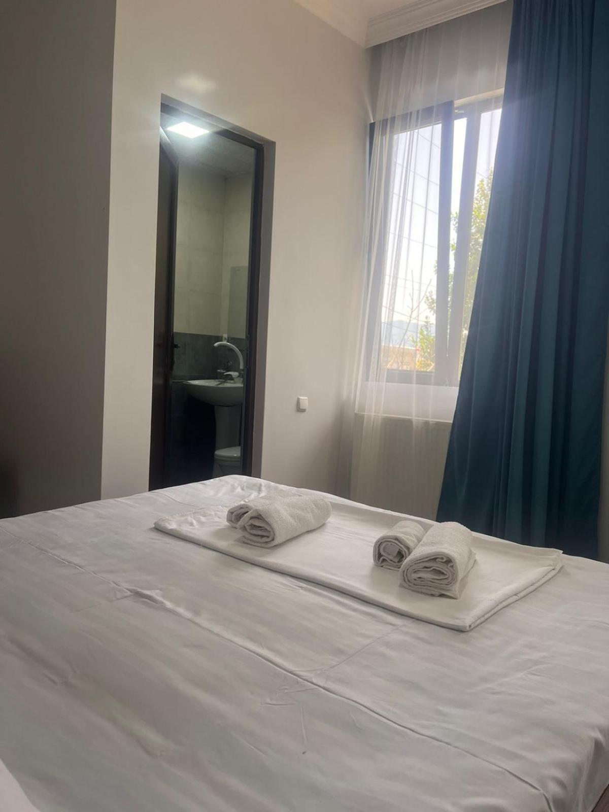 Lia Guest House كوبوليتي المظهر الخارجي الصورة